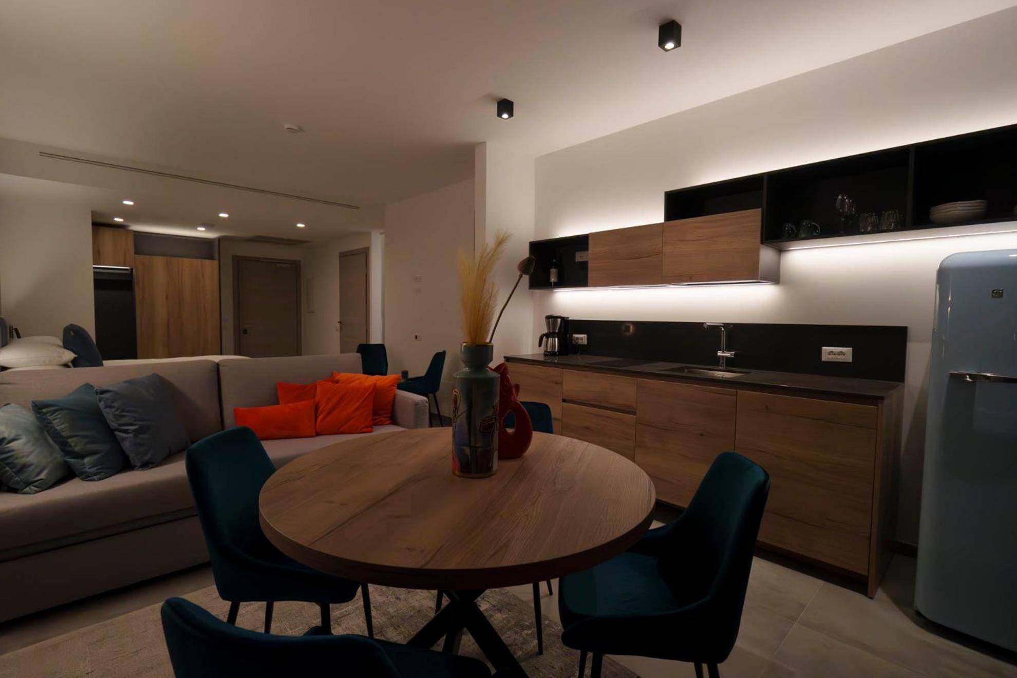 Attilio High Living Suites - Adults Only Torri Del Benaco Eksteriør billede